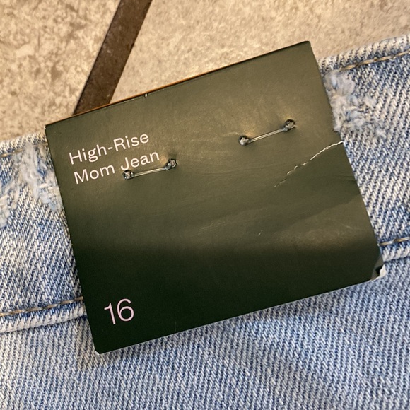 Wild fable Light Wash Mom Jeans - Picture 9 of 11